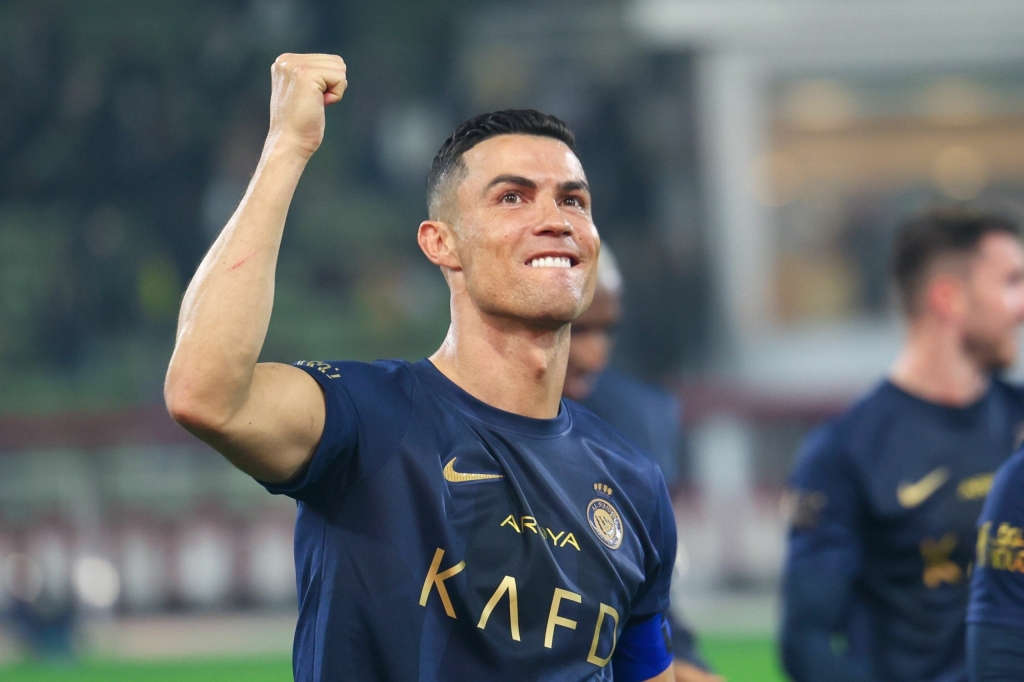 Cristiano Ronaldo sinh năm bao nhiêu